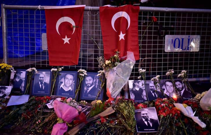 Трагедията в истанбулския нощен клуб "Рейна" в новогодишната нощ продължи черната серия от атентати в Турция