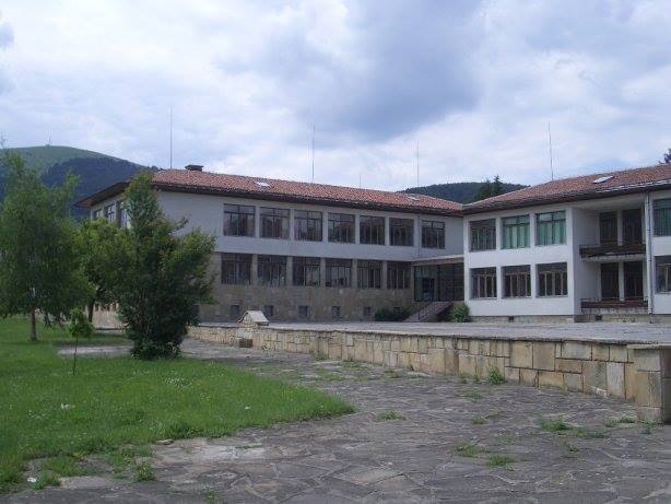 В котелските училища преподавателите основно са от Сливен. Снимка: Сайт на СУ „Георги Стойков Раковски” 
