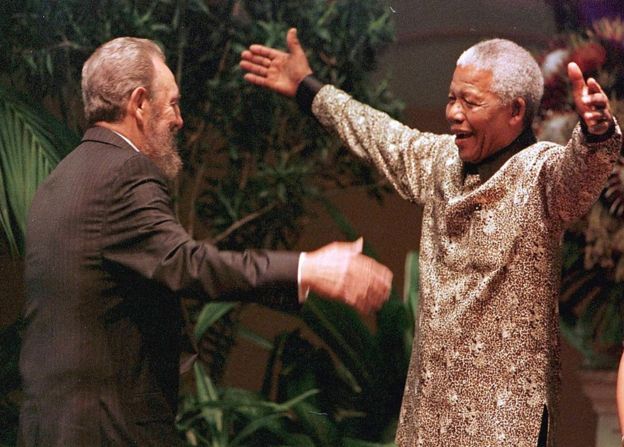 Нелсън Мандела изпитваше огромна благодарност към Фидел Кастро заради решаващия принос на Куба в битката с апартейда в Южна Африка. Снимка: Cubadebate