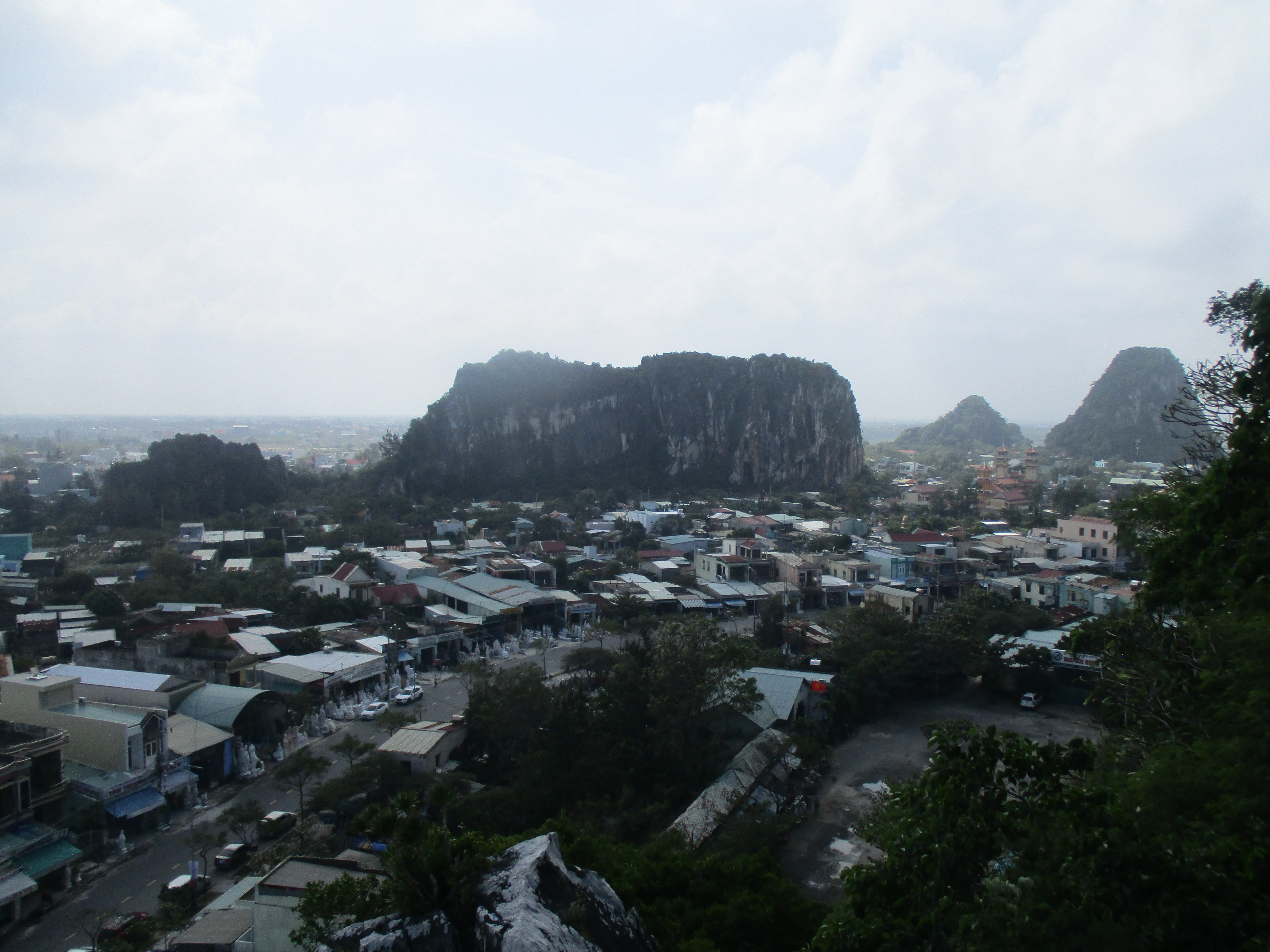 Изглед към Мраморното село край Да Нанг. Снимка: Къдринка Къдринова