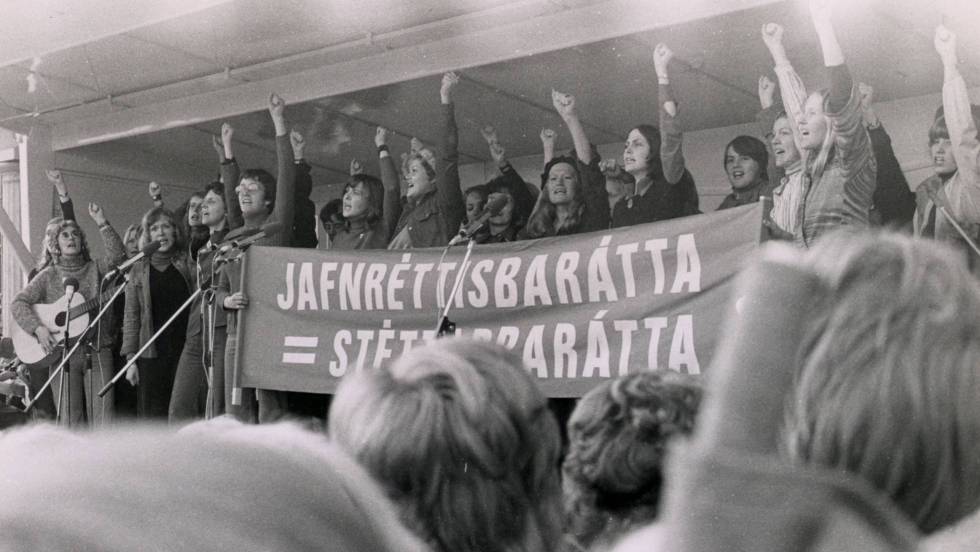 Момент от легендарната стачка на жените в Исланзия на 24 октомври 1975 г. Снимка: El Pais