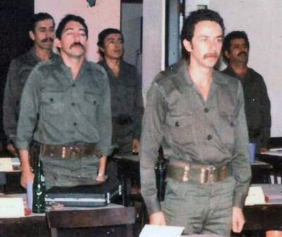 Валенсуела Леви (на преден план) като офицер от чилийската съпротива по време на обучението в Куба. Снимка: Museo de la Memoria
