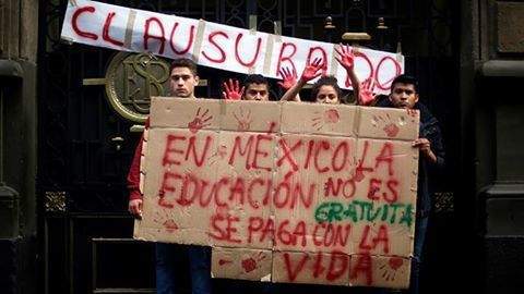 В Мексико образованието не е безплатно, то се плаща с живота.