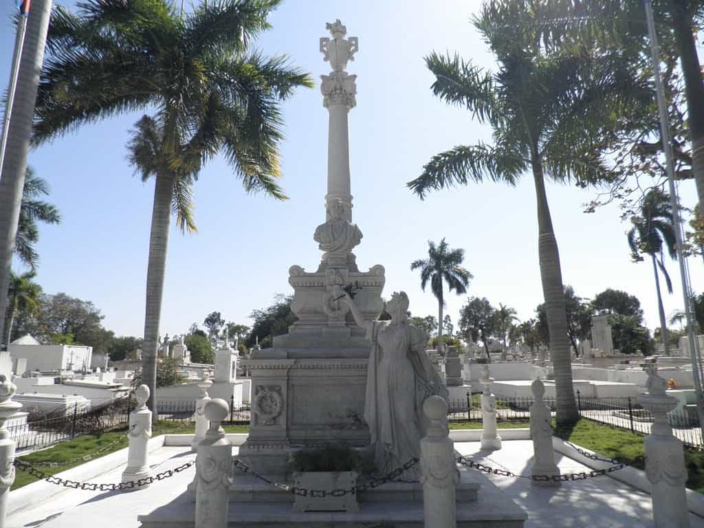 Гробът на бащата на кулинската независимост Карлос Мануел де Сеспедес на "Санта Ифихения"
