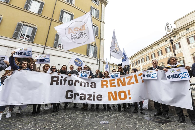 Демонстрация на противниците на референдума в Рим