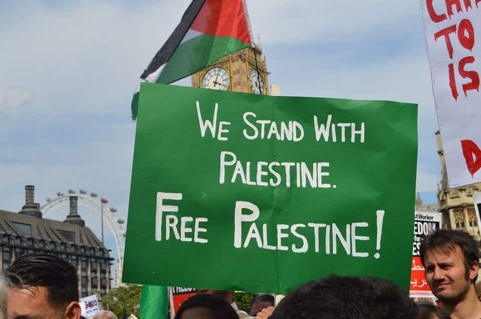 Нетаняху бе посрещнат с протести при посещението си във Великобритания