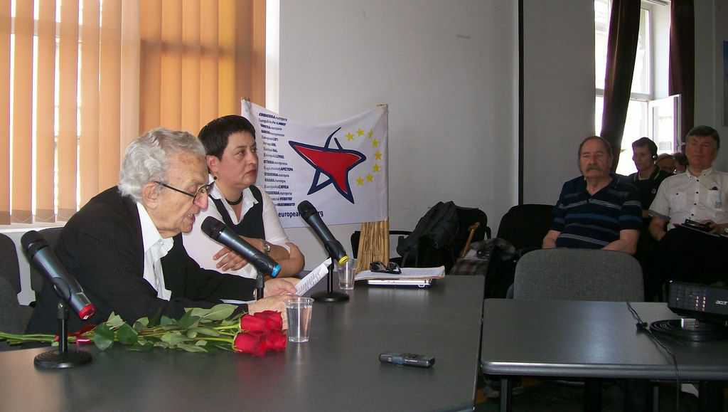 Анжел Вагенщайн и Маргарита Милева при отриването на конференцията. Снимка: Къдринка Къдринова
