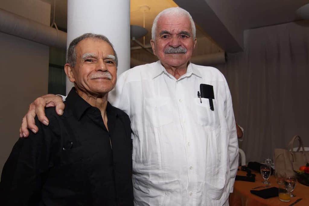 Оскар Лопес и Рафаел Кансел–двама ветерани, лежали десетилетия наред из американските затвори заради желанието си да видят Пуерто Рико свободно. Снимка: resumanlatinoamericano