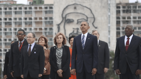 Доналд Тръмп е обсебен от амбицията да изтрие наследството на Барак Обама, включително и по кубинска линия. Въпреки това визитата на Обама в Хавана миналата година си остава световно историческо събитие. Снимка: Prensa Latina