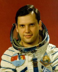 Румънският космонавт Думитру Прунариу лети през 1981 г.