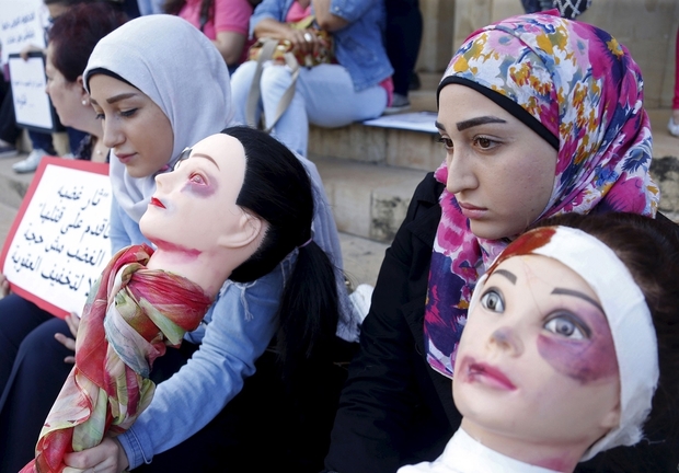Протест срещу домашното насилие в Бейрут, 2015 г. Снимка: Reuters