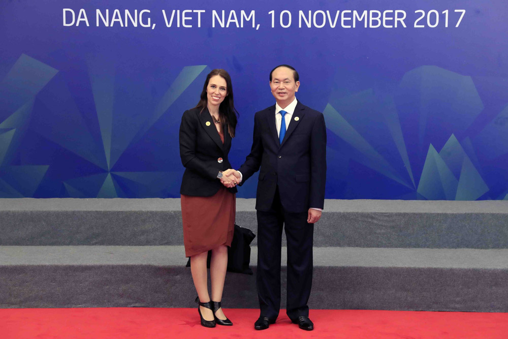 Новозеландската министър-председателка Джасинда Ардерн и виетнамският президент Чан Дай Куанг на срещата на АРЕС в Да Нанг