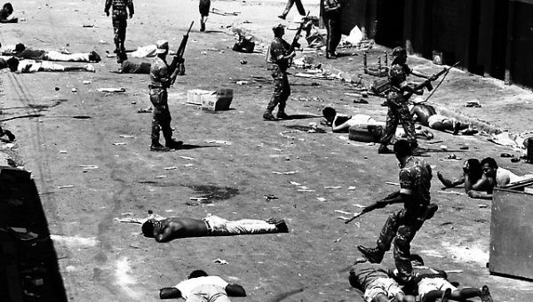 Репресиите на властите през 1989-а водят до хиляди жертви