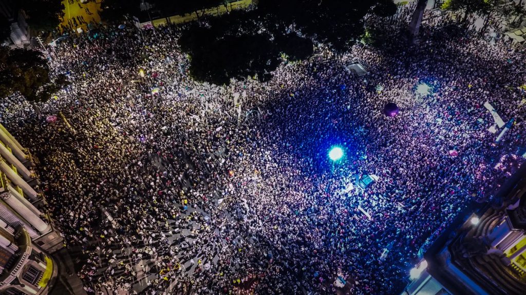 Демонстрацията в Сао Пауло събира хиляди хора. Снимка: Туитър