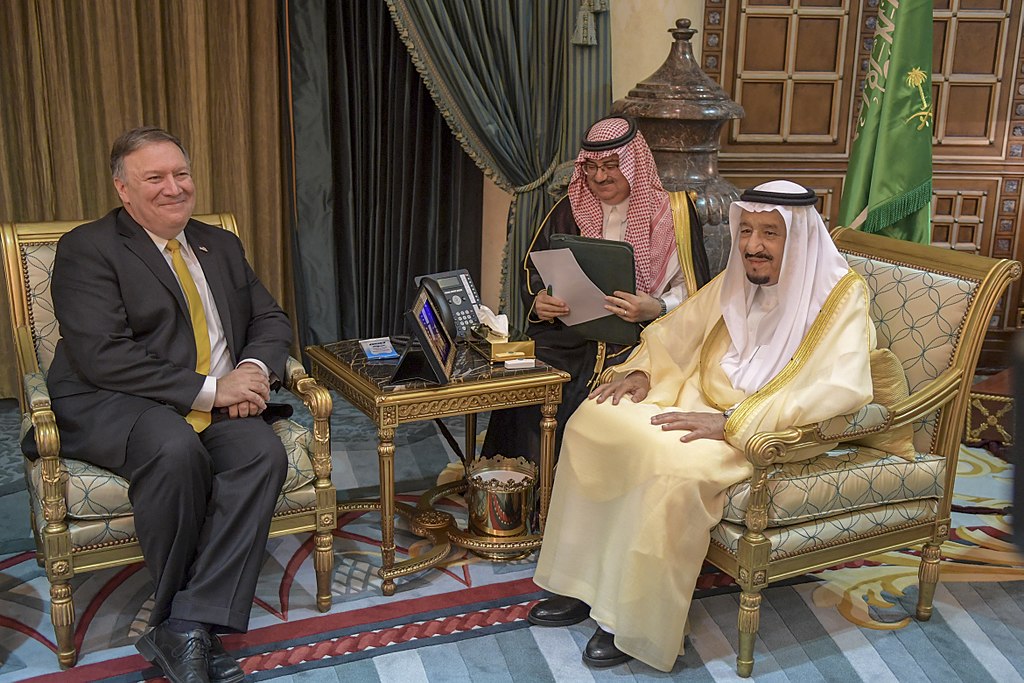 Майк Помпео на дружеска среща със саудитския крал Салман. Wikimedia Commons