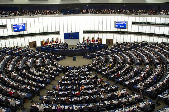 640px-European_Parliament_Strasbourg_2015-10-28_01