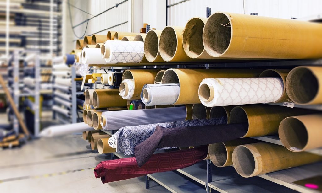 rolls-of-fabric-1767504_1280