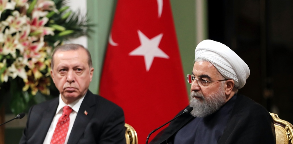 Президентите на Турция и Иран Реджеп Ердоган и Хасан Рухани на двустранна среща през 2018 г.