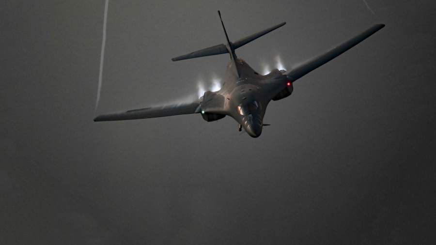 Русия алармира за повишена активност на американски бомбардировачи особено по източните ѝ граници. Снимка: iz.ru