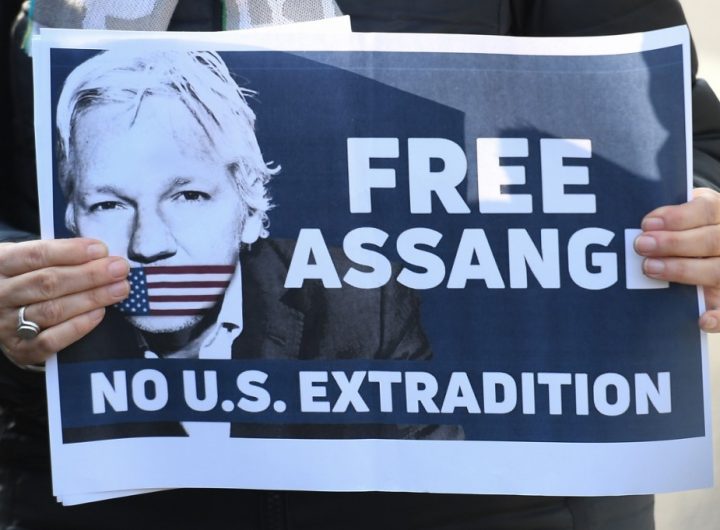 Исканията за освобождаване на Джулиан Асанж се ширят по цял свят. Снимка: ifj.org