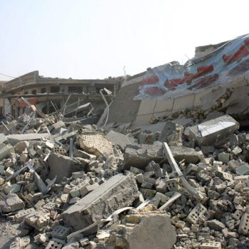 Бомбардираните с обеднен уран руини продължават да тровят хората, които се опитват да живеят сред тях или да ползват оцелели строителни материали