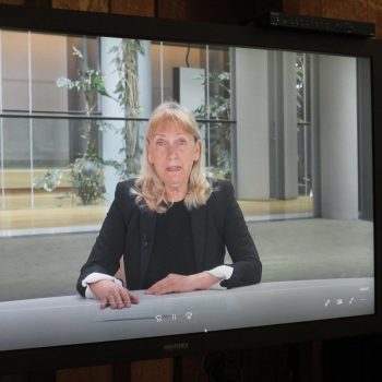 Кадър от видео-изказването на Елена Йончева по време на конференцията в Аулана на СУ на 4 май. Снимка: Къдринка Къдринова