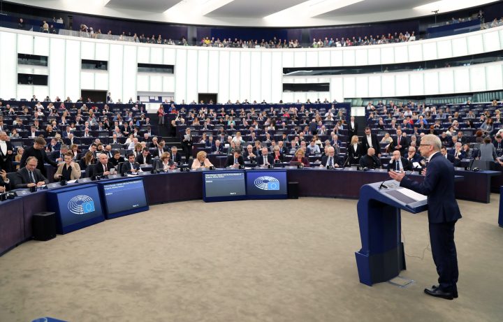 Премиерът Николай Денков на трибуната в Европейския парламент в Страсбург. Снимка: gov.bg