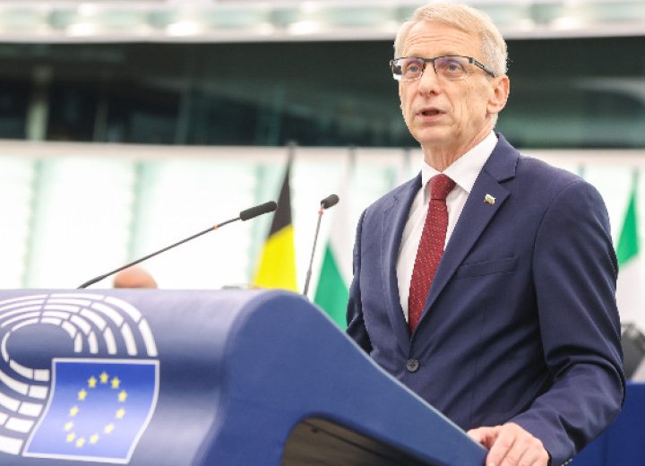 Премиерът бе притеснен от критичните въпроси на българските евродепутати по време на изслушването му в Европейския парламент в Страсбург
