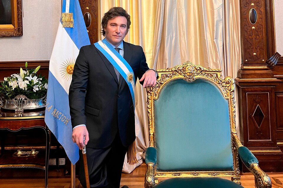 Хавиер Милаи вече е в Розовия дом - президентската резиденция в Буенос Айрес. Снимка: lanacion.com.ar