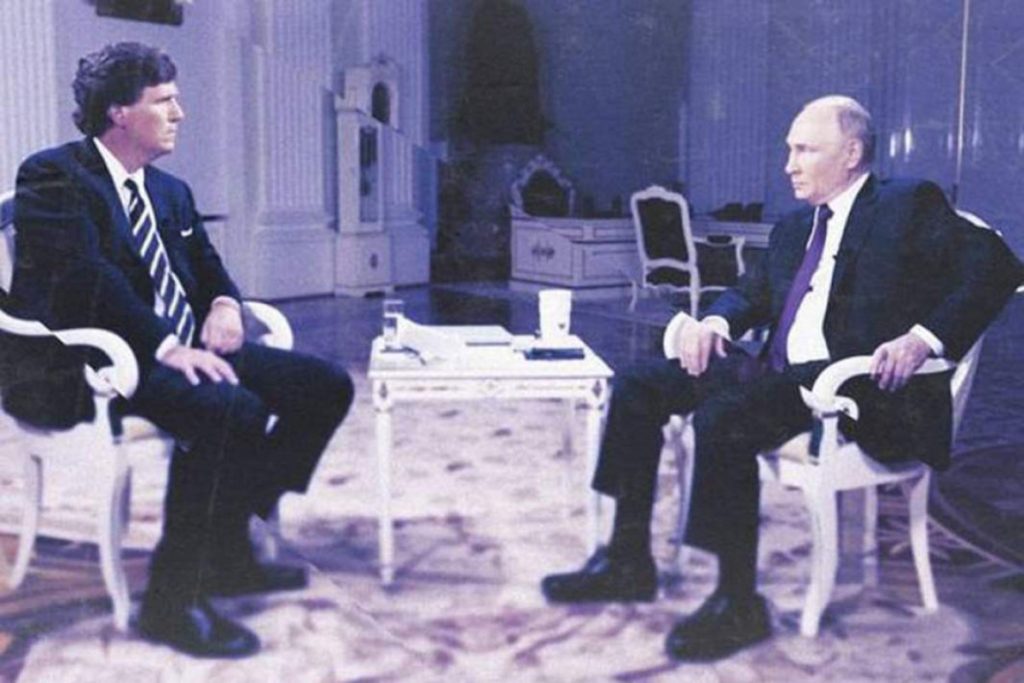 По време на интервюто на Тъкър Карлсън с Владимир Путин. Снимка от телевизионния екран